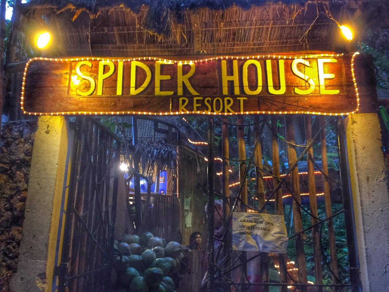 12380755_10154637031393502_852160342_o