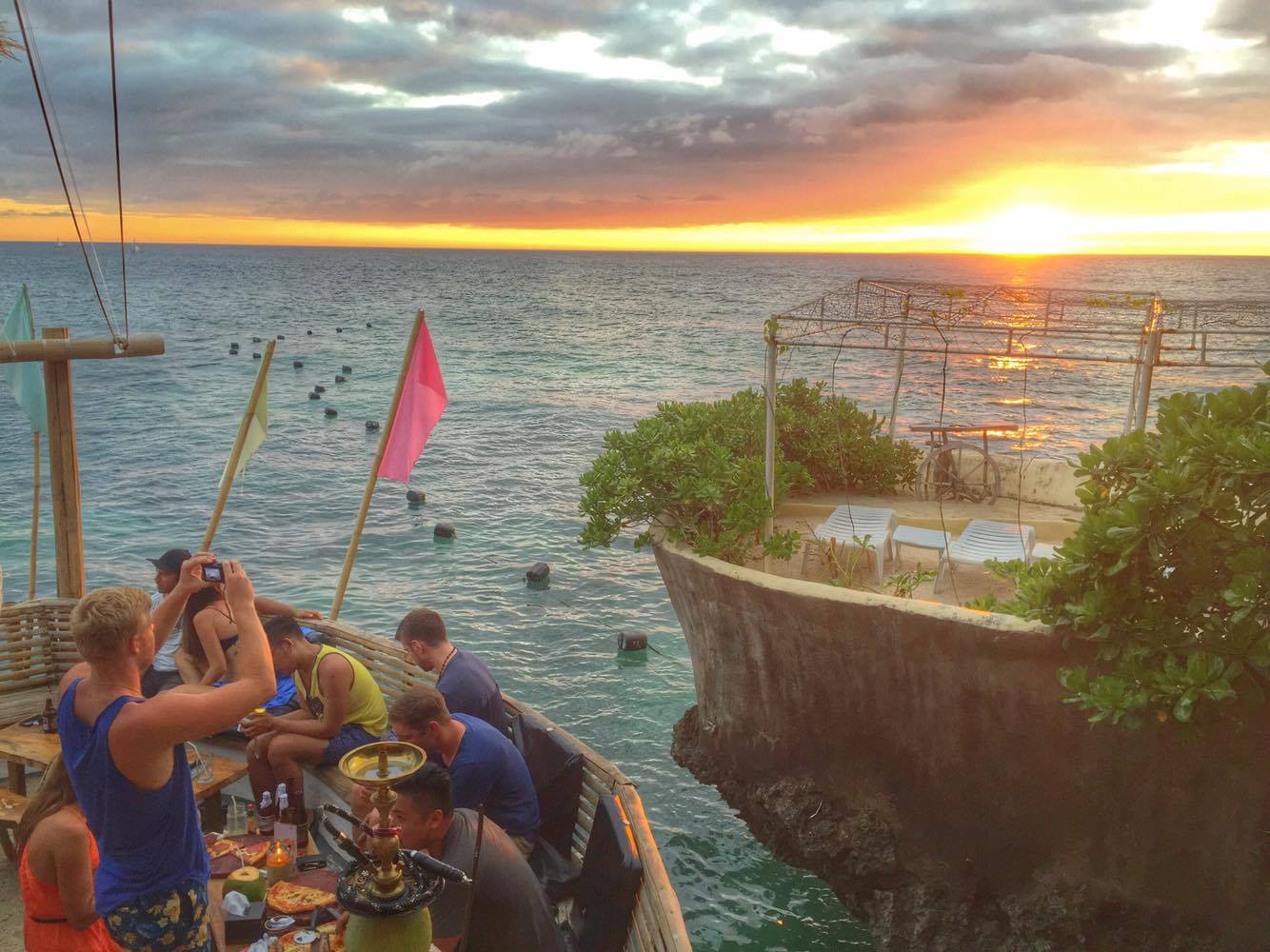 12422269_10154637031708502_1024775238_o