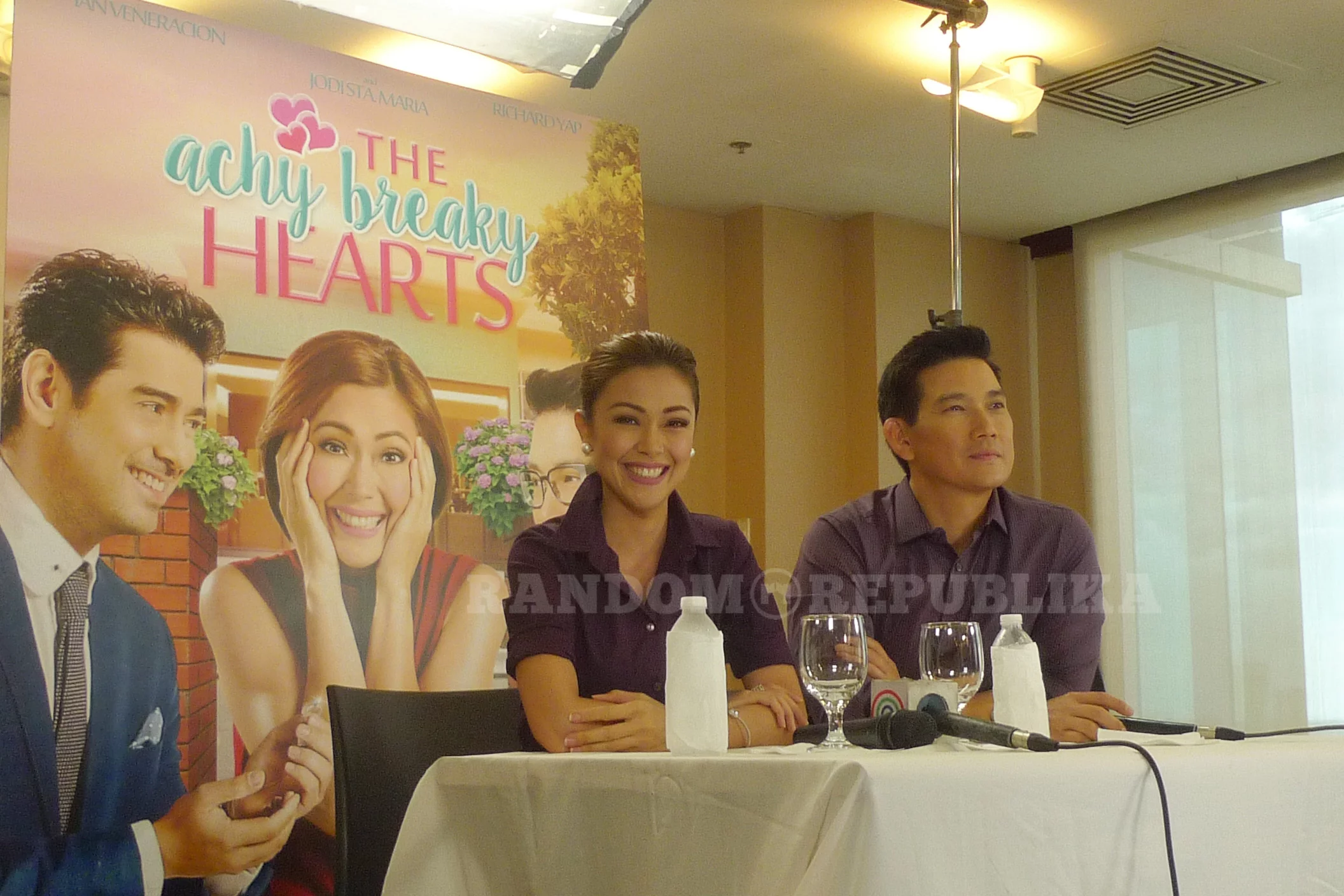 8 Team Chinoy Jodi Sta. Maria Richard Yap the Achy Breaky Hearts team Tisoy Ian Veneracion Directed by Antoinette Jadaone Tonet Jadaone CHinggay Frank Ryan Star Cinema June 29