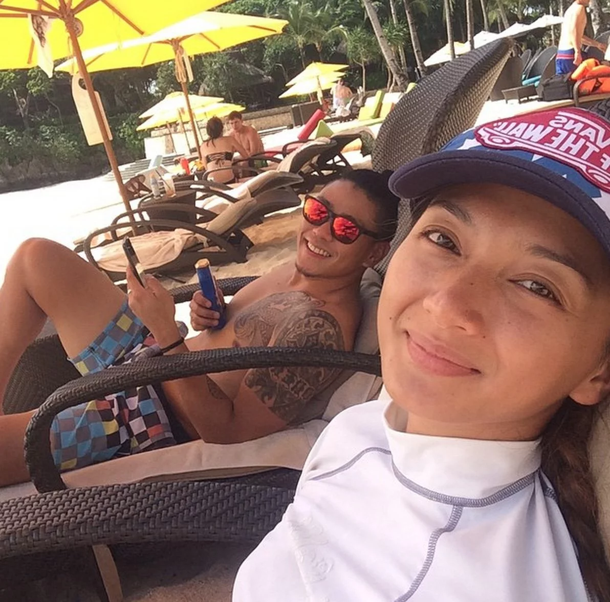 Instagram @iyavillania