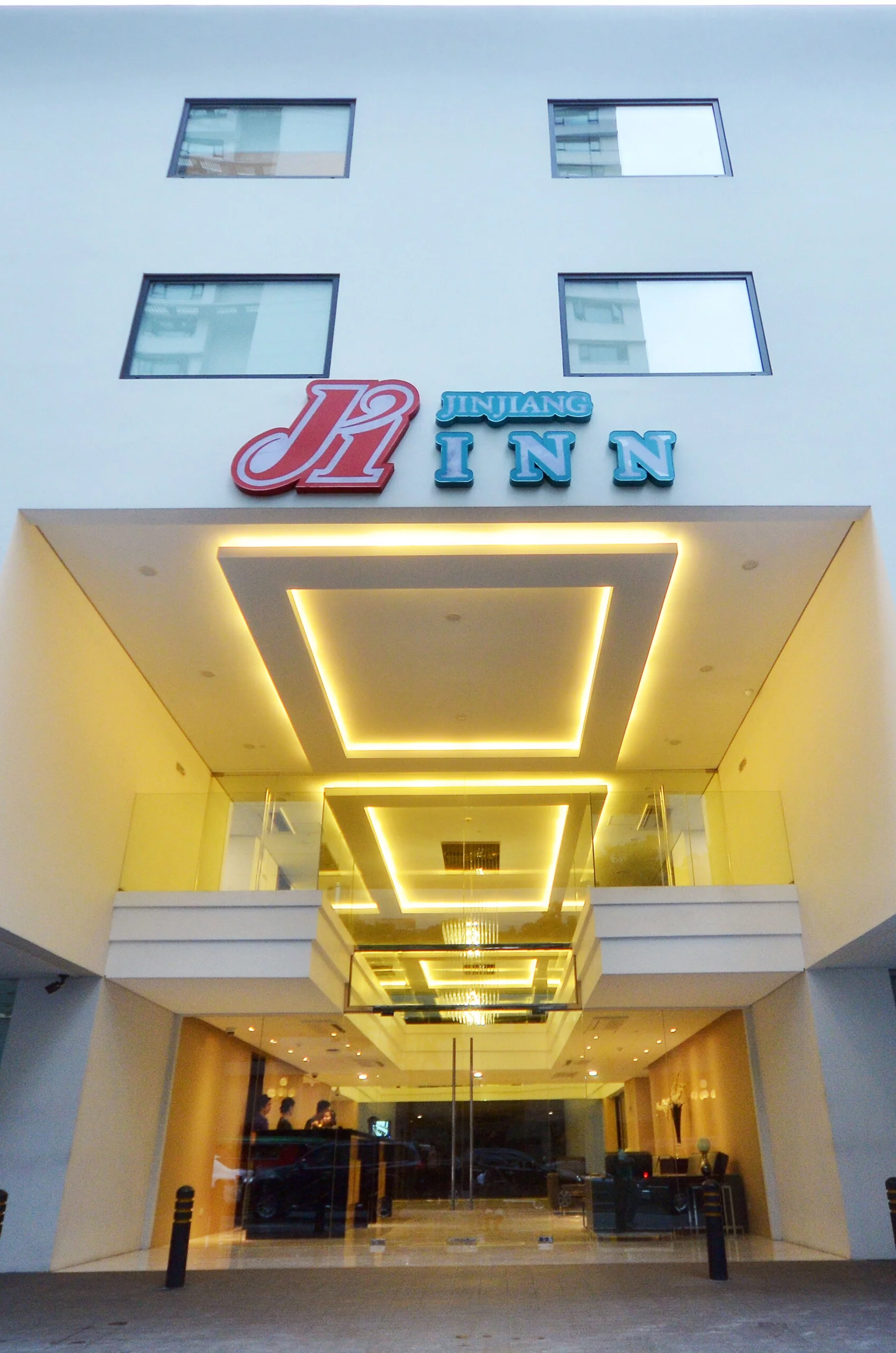 Jin Jiang Makati Facade of the Hotel arnaiz avenue makati