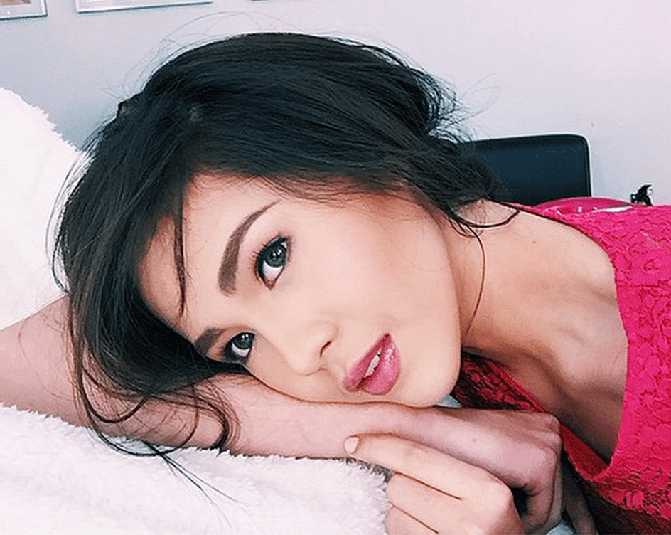 Photo: @superjanella Instagram