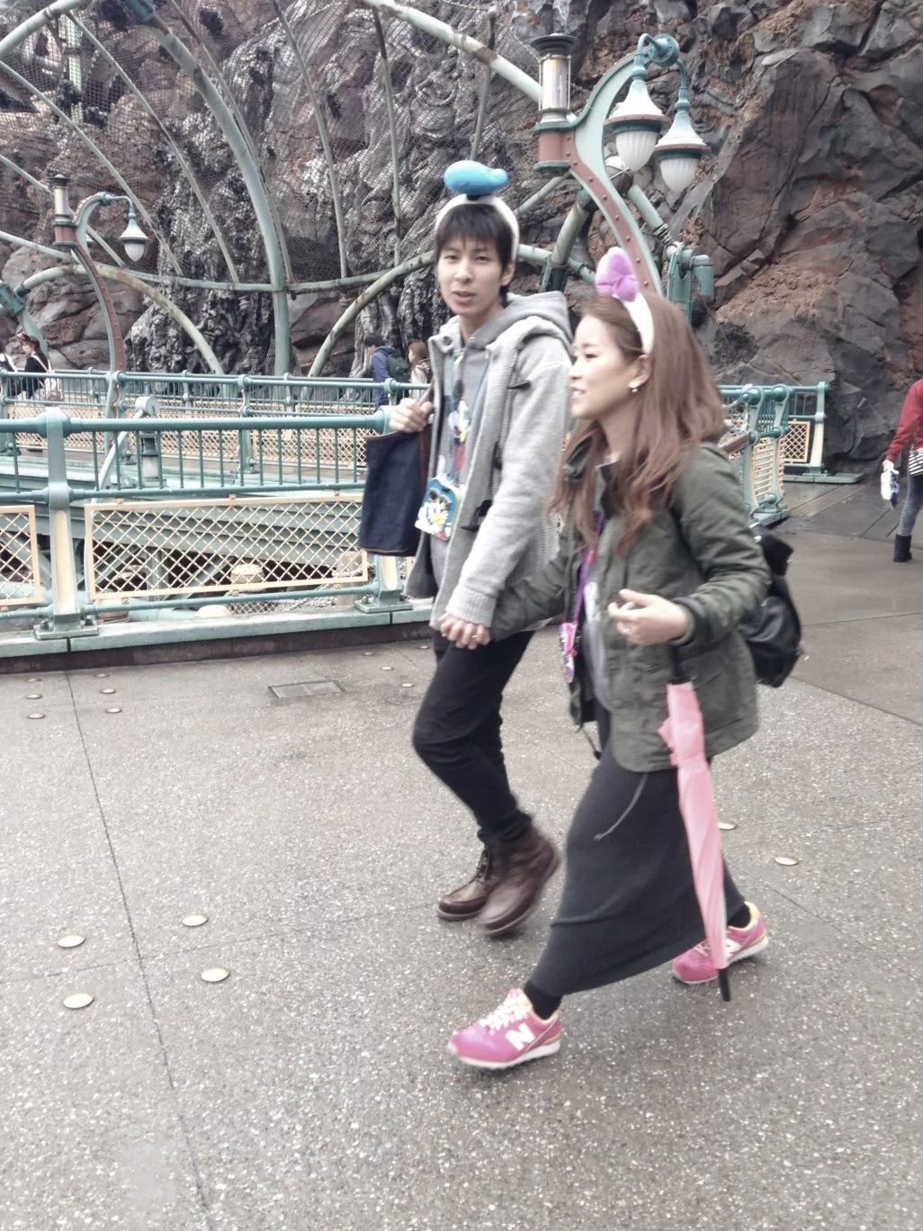 Kawaii Tokyo Disney Sea Tokyo Disney Sea Tokyo Disneyland Matching Outfits Tokyo, Japan Cute 4