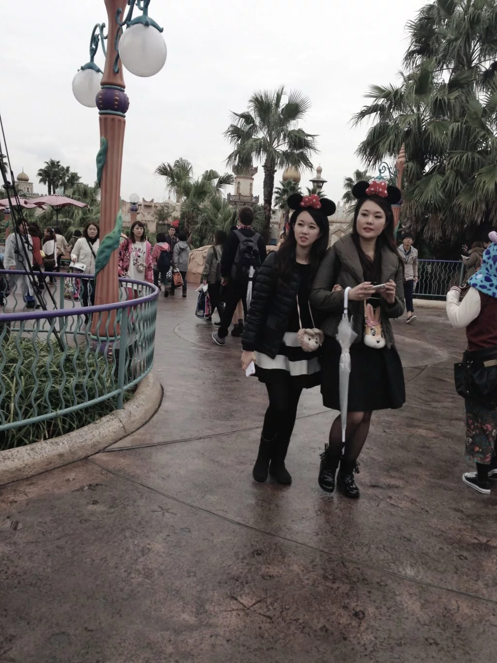 Kawaii Tokyo Disney Sea Tokyo Disney Sea Tokyo Disneyland Matching Outfits Tokyo, Japan Cute 6