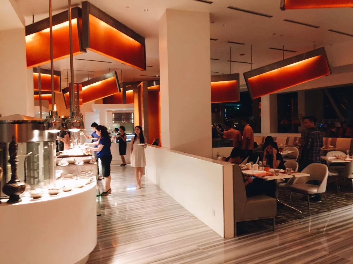 Line Shangri-La Singapore Buffet - interiors