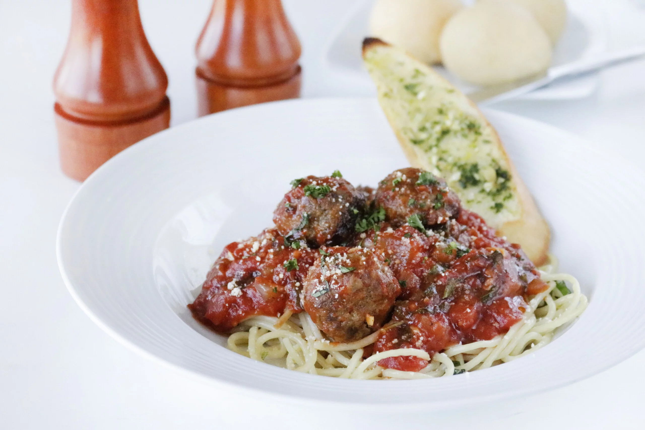 MEATBALL SPAGHETTI Acacia Hotel Alabang The Lobby Random Republika