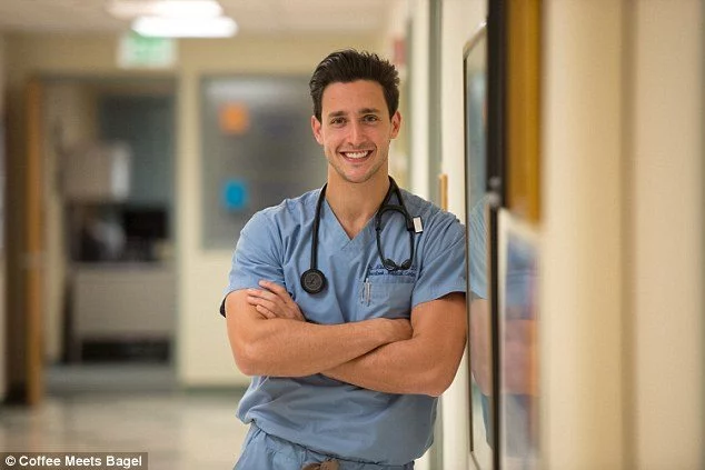 Miss Universe Queen Pia Wurtzbach in a Relationship boyfriend with Dr. Mike Varshavsky hottest doctor