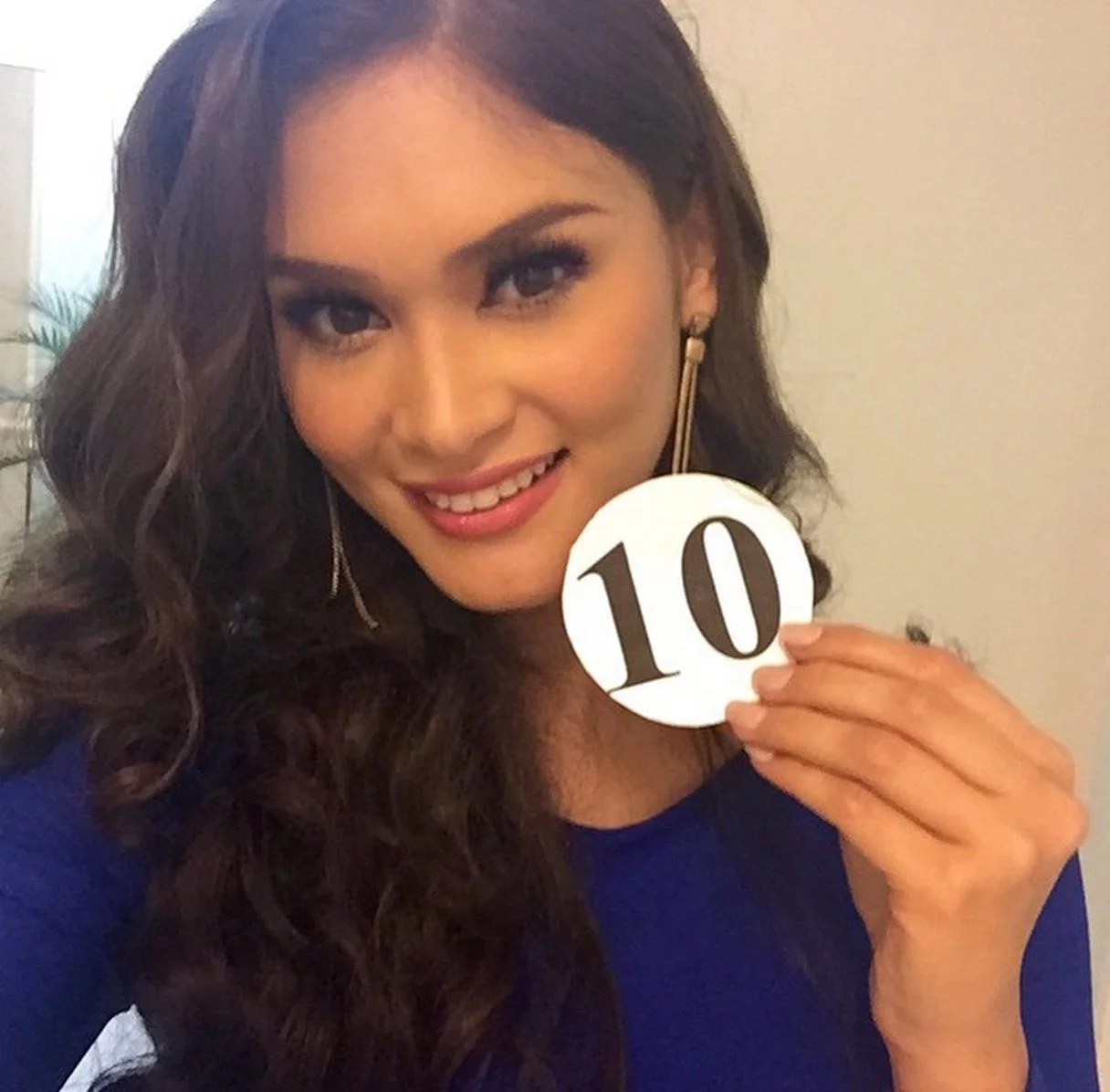 Pia Alonzo Wurtzbach contestant number 10 binibining pilipinas 2015
