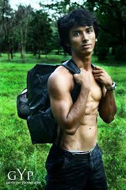 alvin pura shirtless pagasa forecaster and ukg umagang kay ganda host