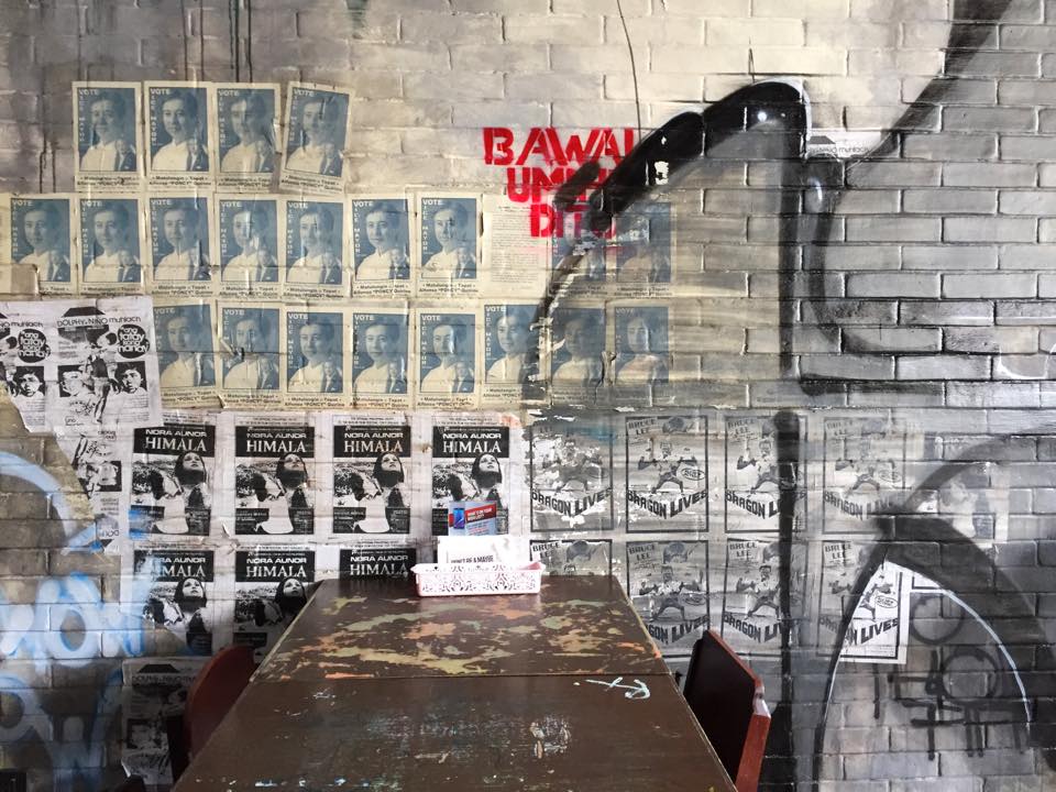 walls interiors vintage art at Sknita Street Foodz in Kapitolyo Pasig graffitti wall in restaurant philippines